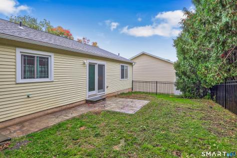 44 Algonquin Way Bristol CT 06010