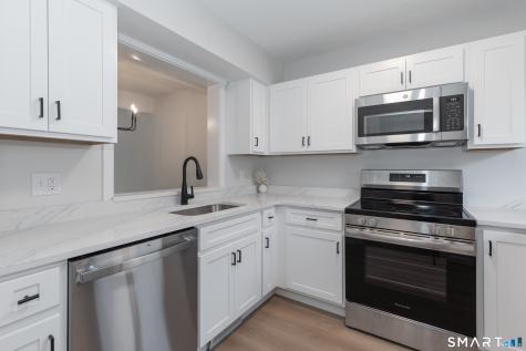 47 Woods Way Woodbury CT 06798