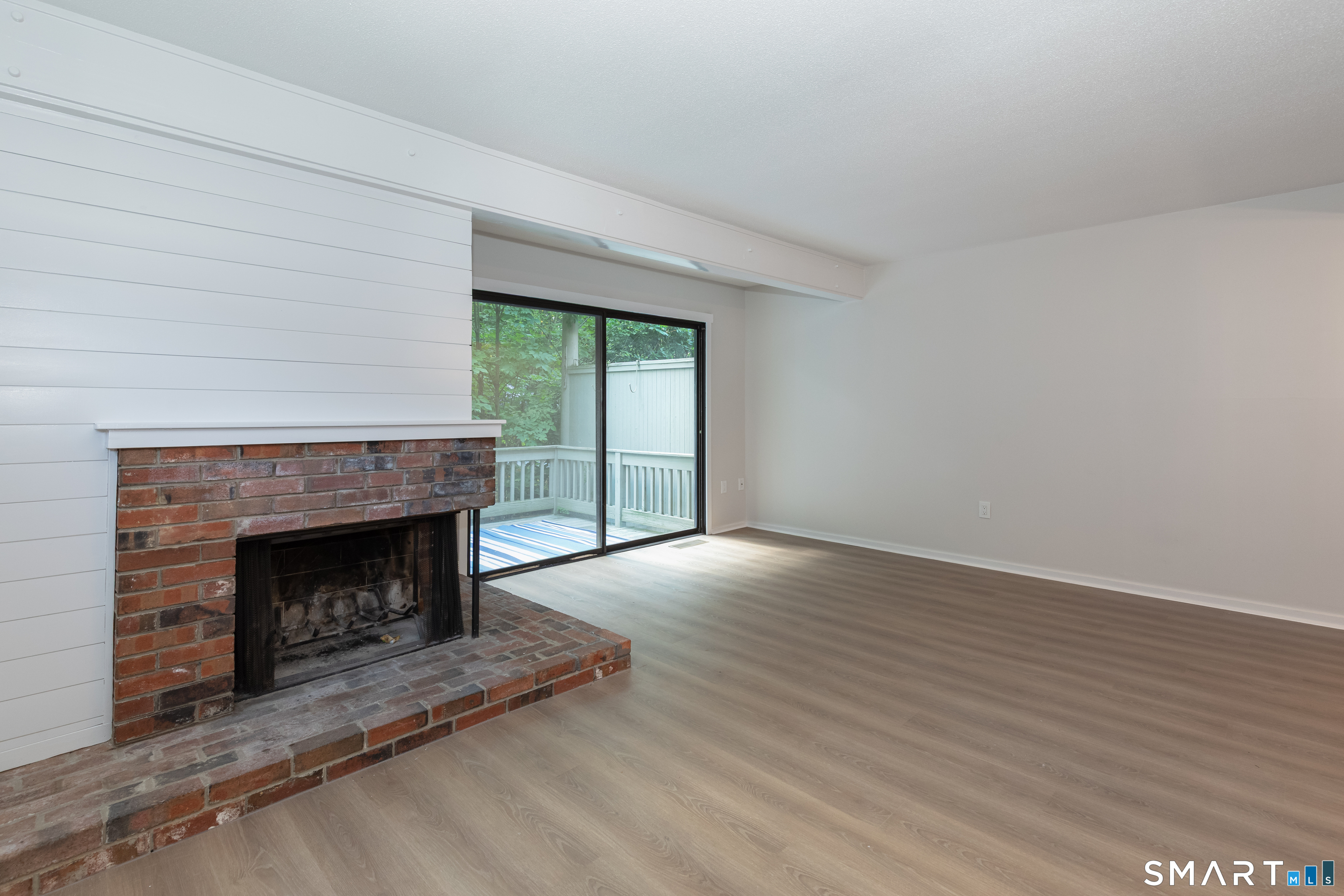 47 Woods Way Woodbury CT 06798