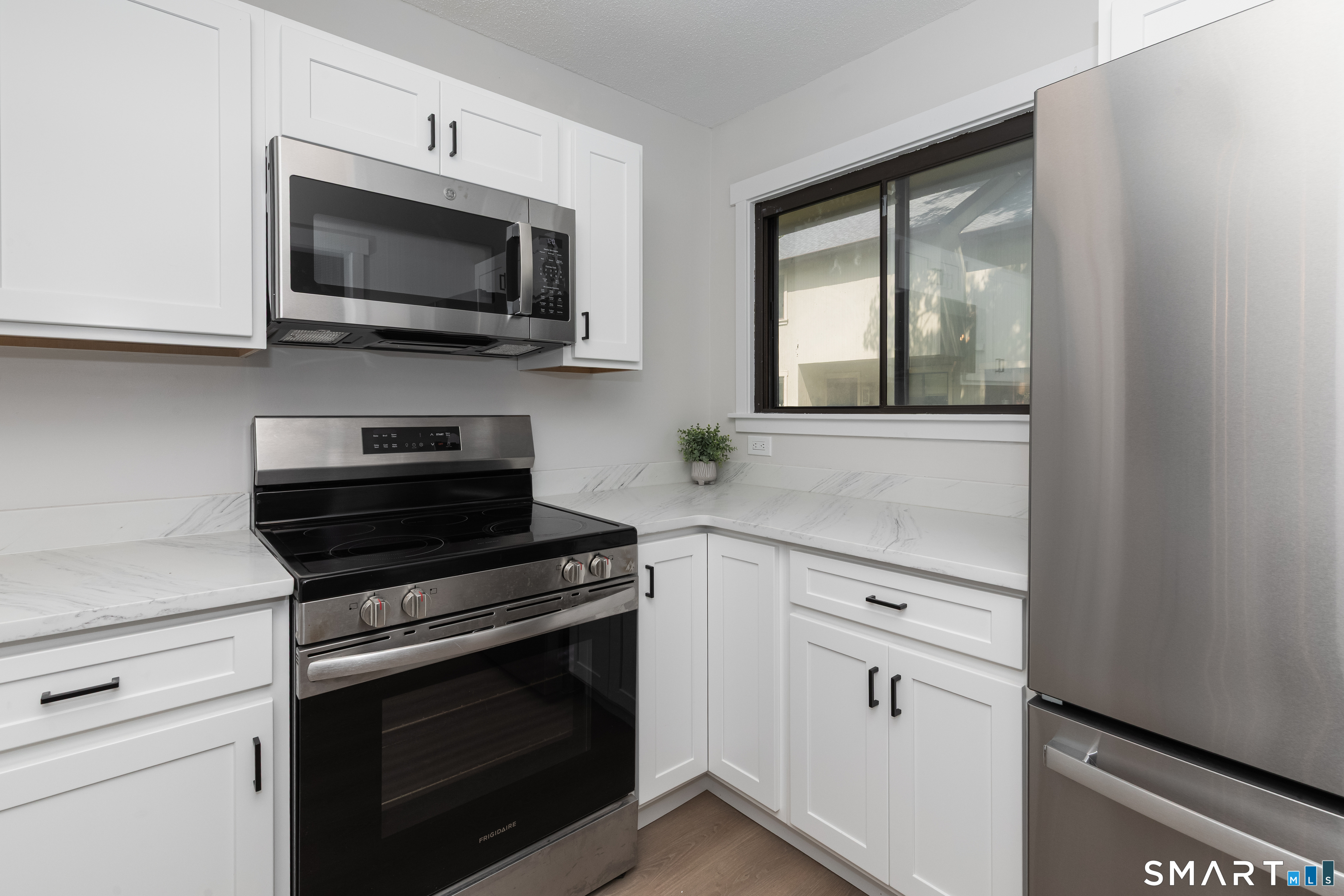 47 Woods Way Woodbury CT 06798