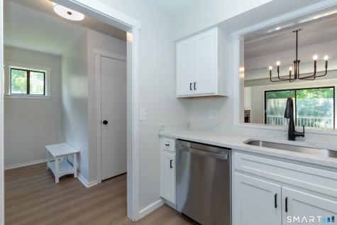 47 Woods Way Woodbury CT 06798
