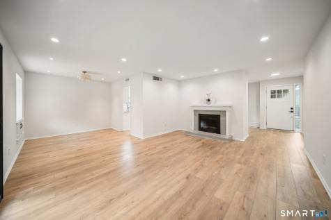318 Heritage Village Southbury CT 06488