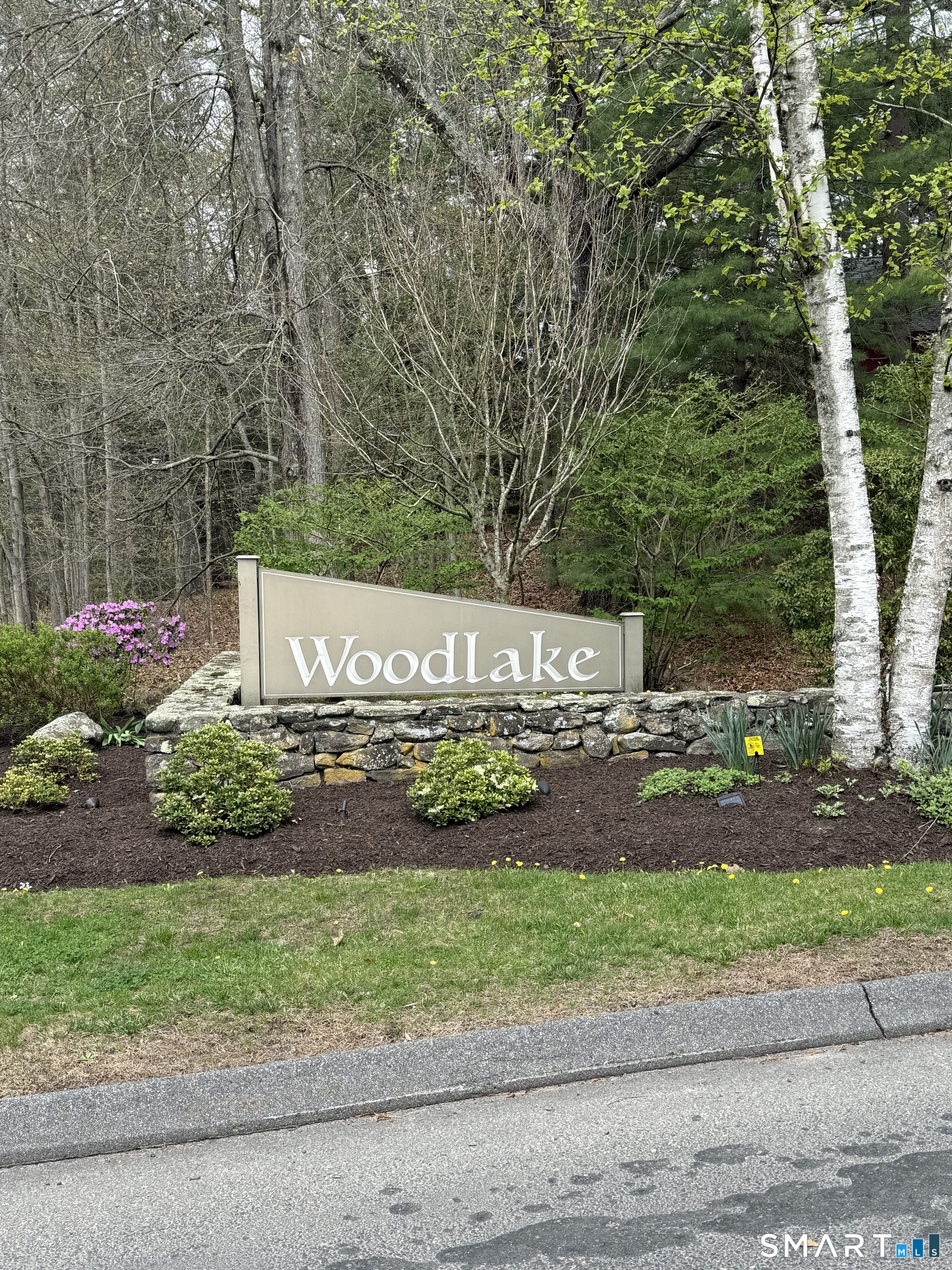 14 Heather Court Woodbury CT 06798