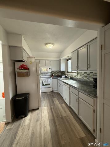 14 Heather Court Woodbury CT 06798