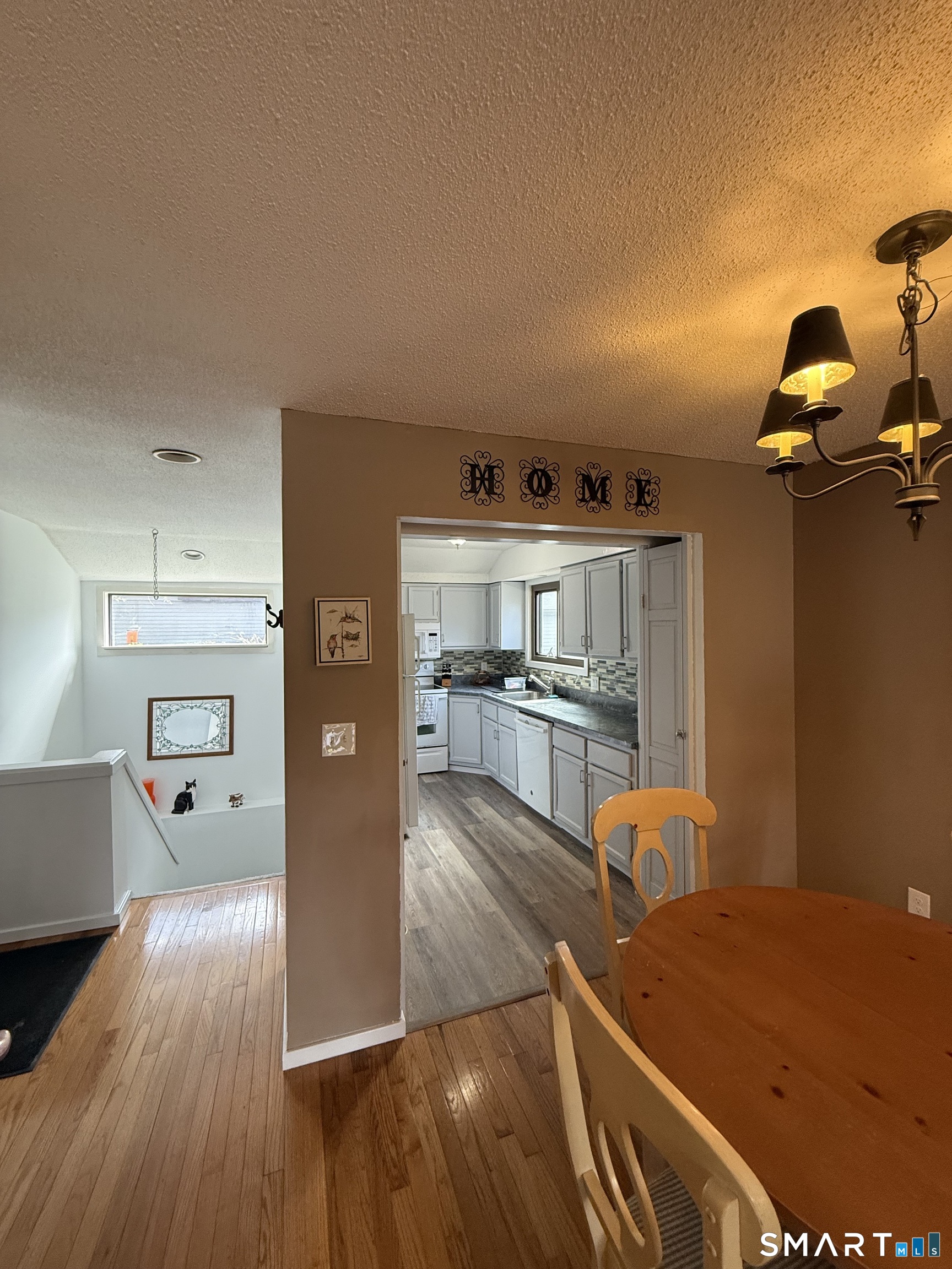 14 Heather Court Woodbury CT 06798