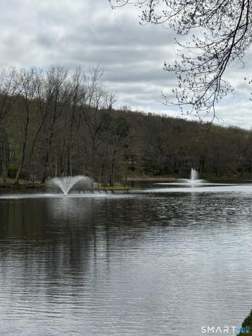 14 Heather Court Woodbury CT 06798