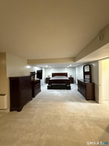 14 Heather Court Woodbury CT 06798