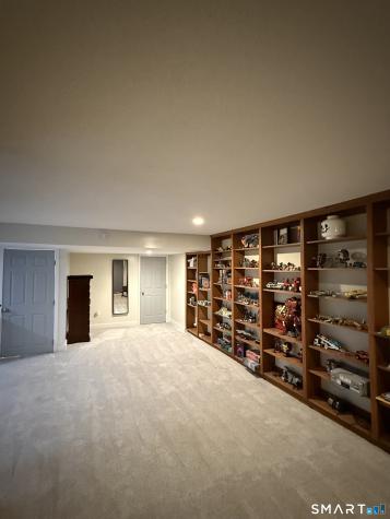 14 Heather Court Woodbury CT 06798