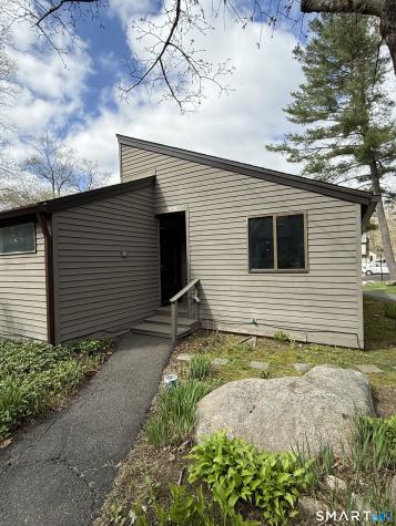 14 Heather Court Woodbury CT 06798