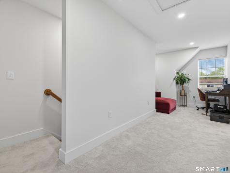 138 Boston Post Road East Lyme CT 06333