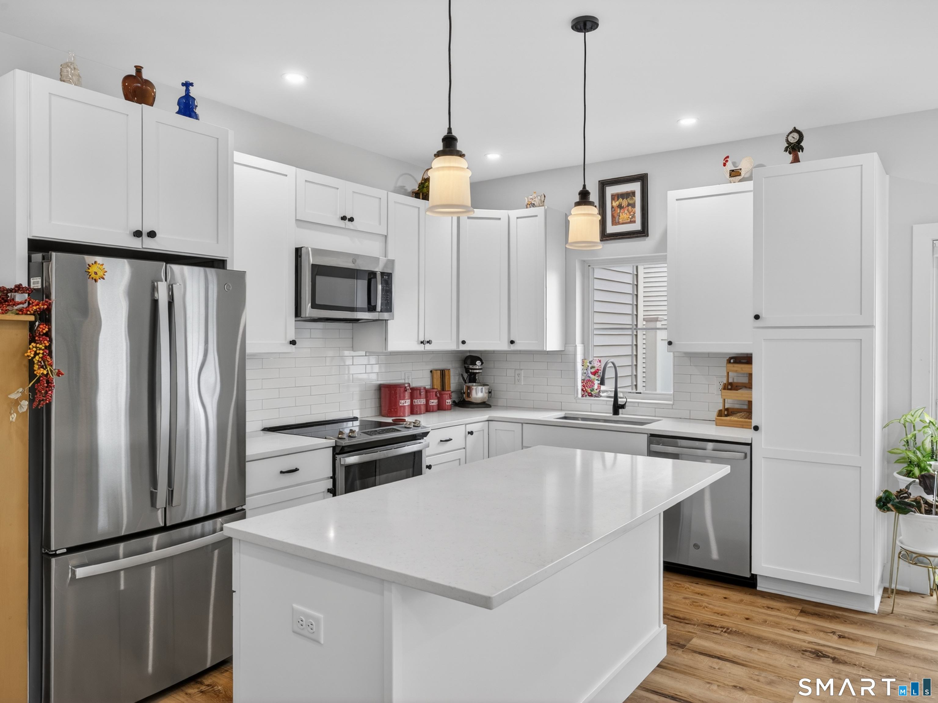 138 Boston Post Road East Lyme CT 06333