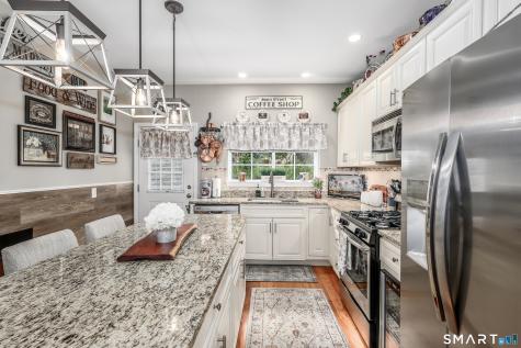 29 Heron View Road New Fairfield CT 06812