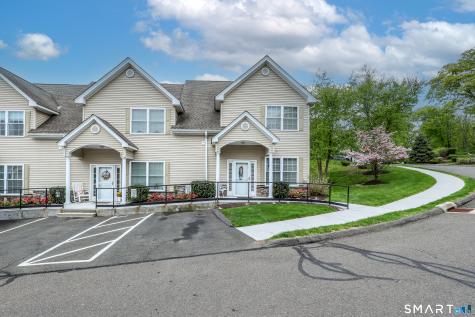 29 Heron View Road New Fairfield CT 06812