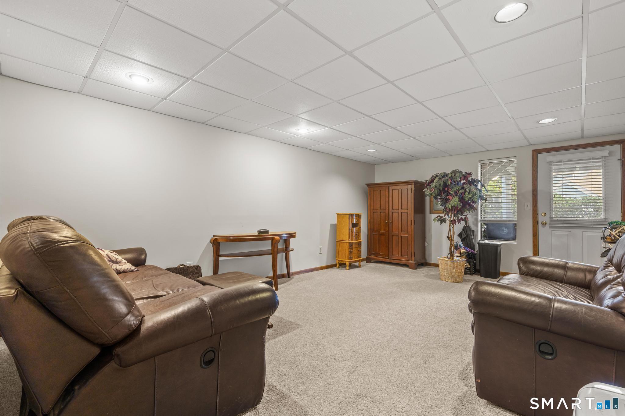 264 Sunwood Drive Shelton CT 06484