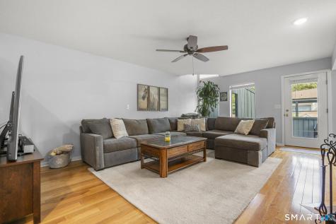 264 Sunwood Drive Shelton CT 06484