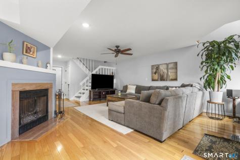264 Sunwood Drive Shelton CT 06484