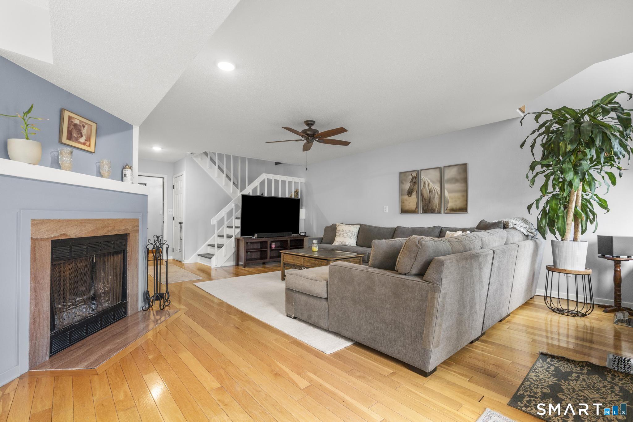 264 Sunwood Drive Shelton CT 06484