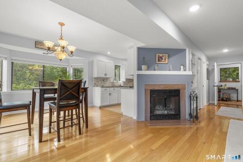 264 Sunwood Drive Shelton CT 06484