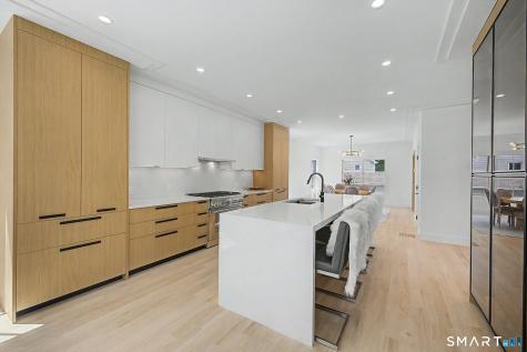 124 Forest Street New Canaan CT 06840