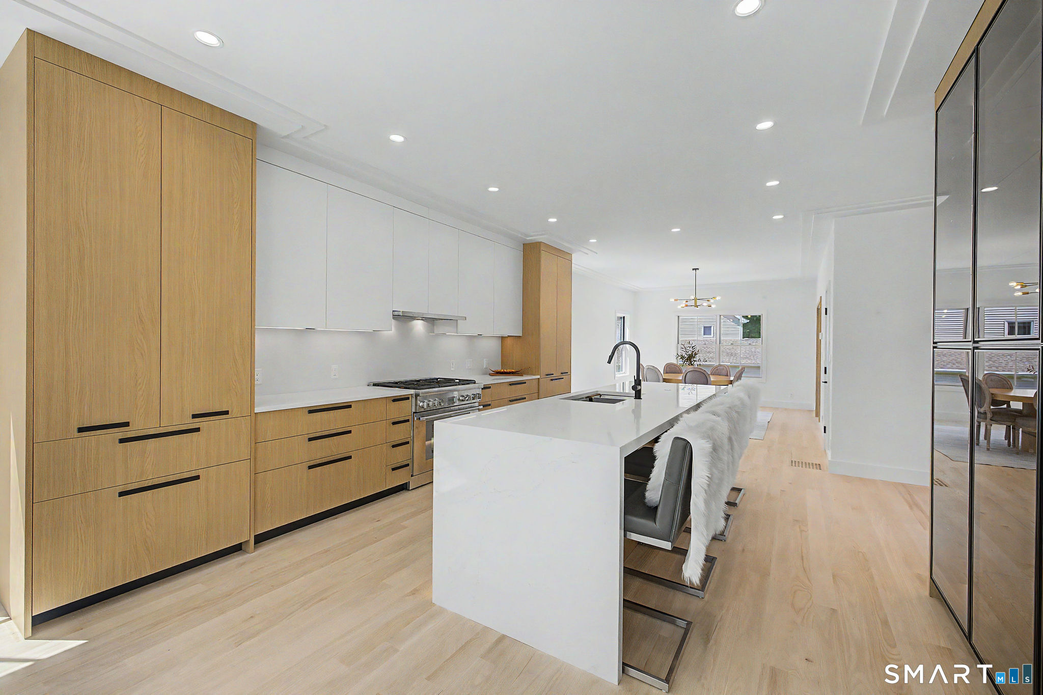 124 Forest Street New Canaan CT 06840