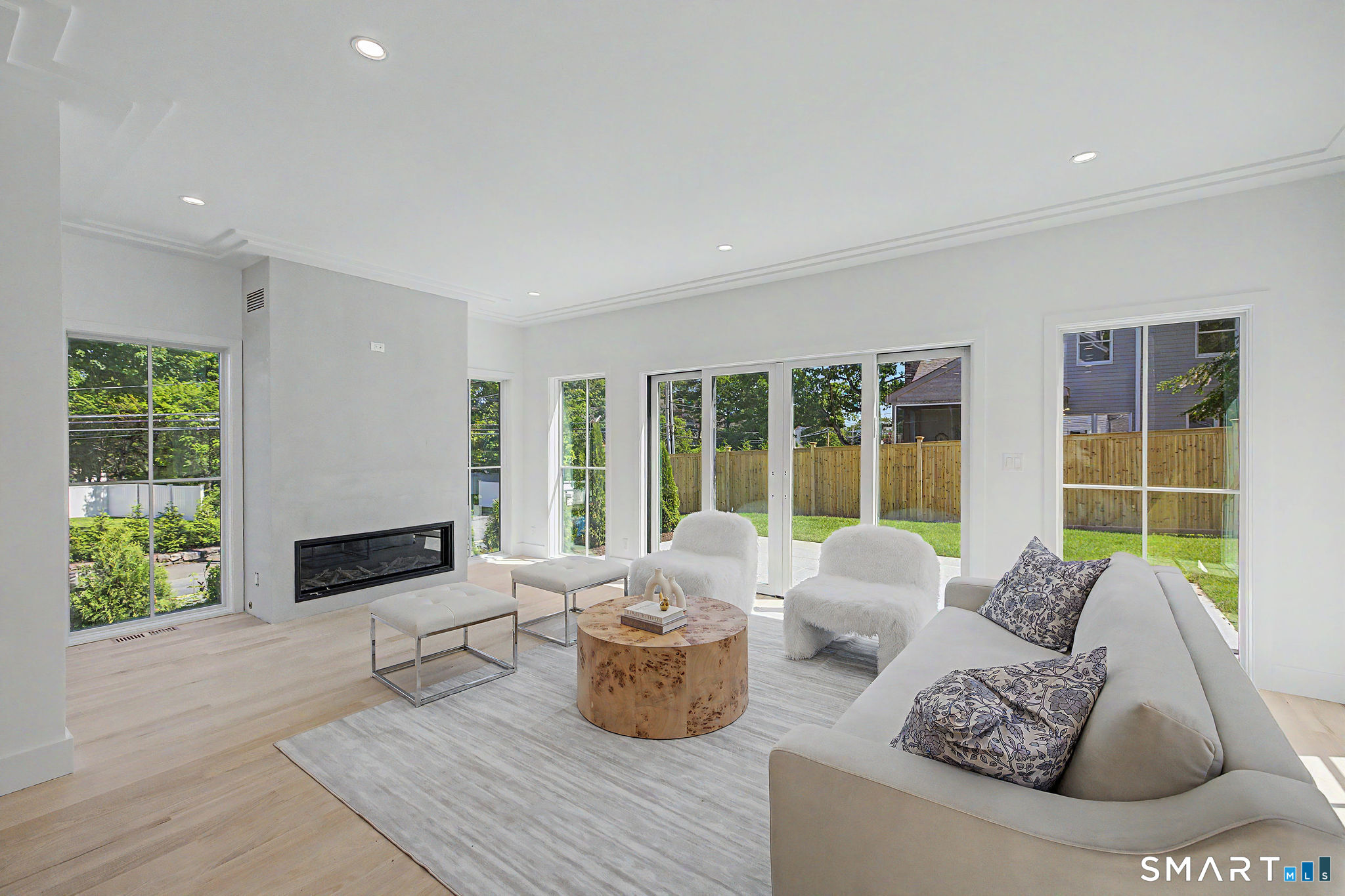 124 Forest Street New Canaan CT 06840