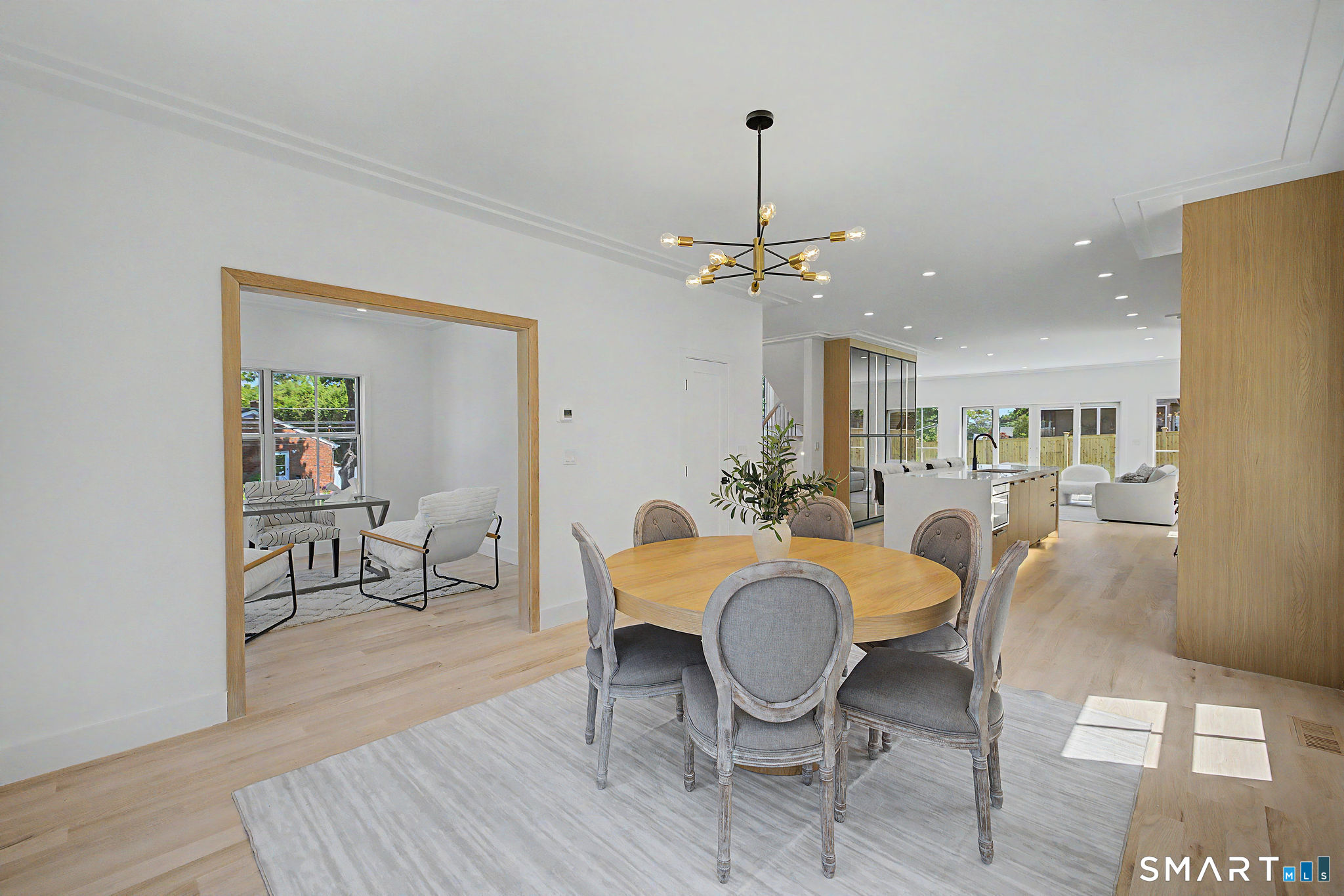 124 Forest Street New Canaan CT 06840