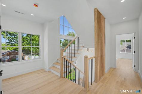 124 Forest Street New Canaan CT 06840