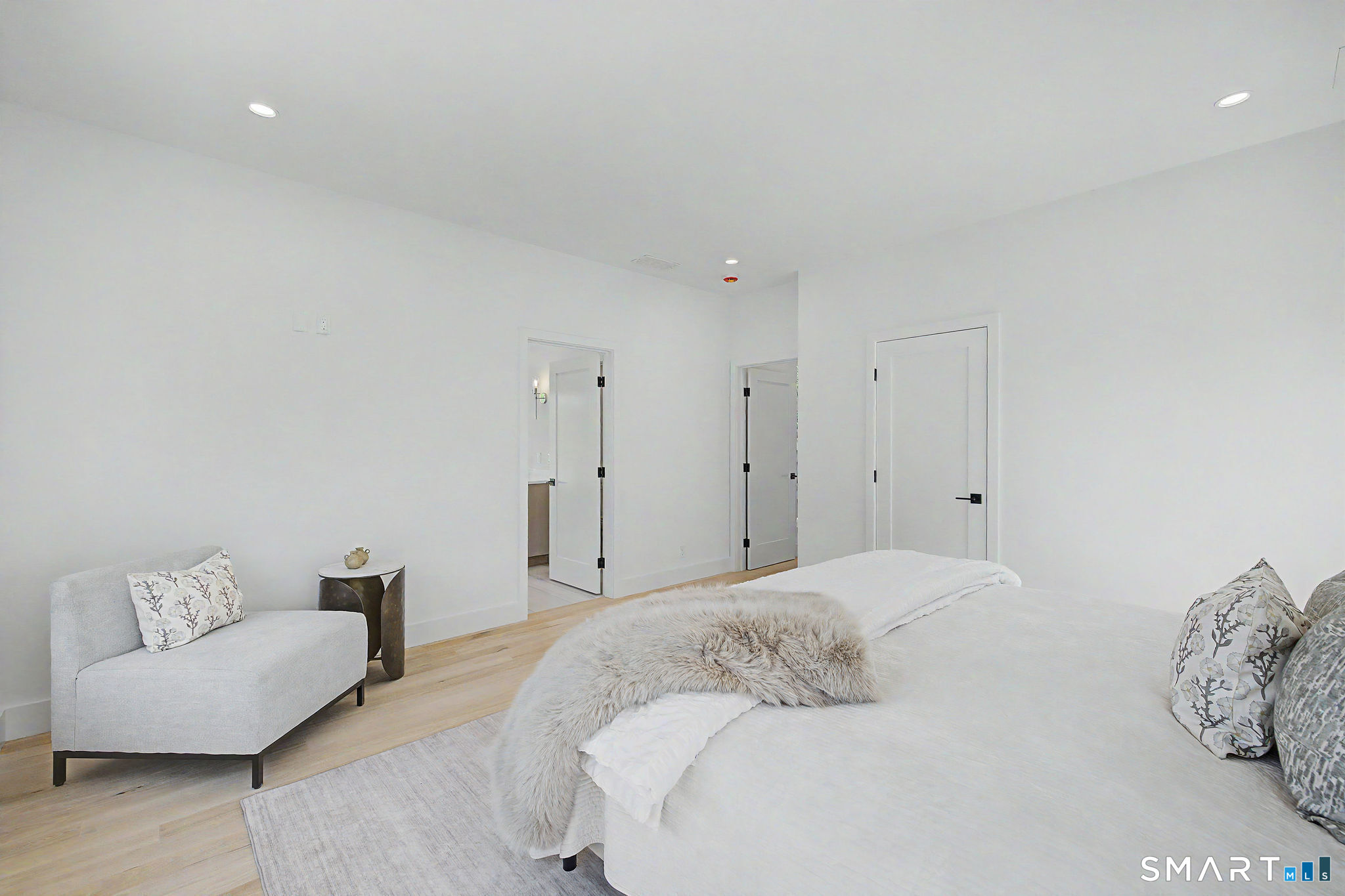 124 Forest Street New Canaan CT 06840