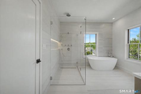 124 Forest Street New Canaan CT 06840