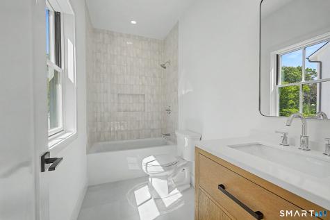 124 Forest Street New Canaan CT 06840