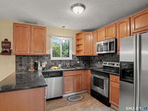 626 Heritage Village Southbury CT 06488