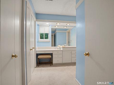 626 Heritage Village Southbury CT 06488