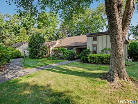 626 Heritage Village Southbury CT 06488