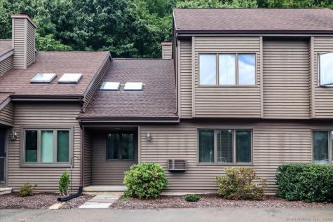 34 Twin Oaks New Milford CT 06776