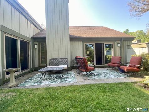 139 Heritage Village Southbury CT 06488