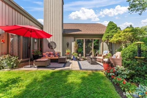 139 Heritage Village Southbury CT 06488