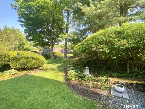 139 Heritage Village Southbury CT 06488