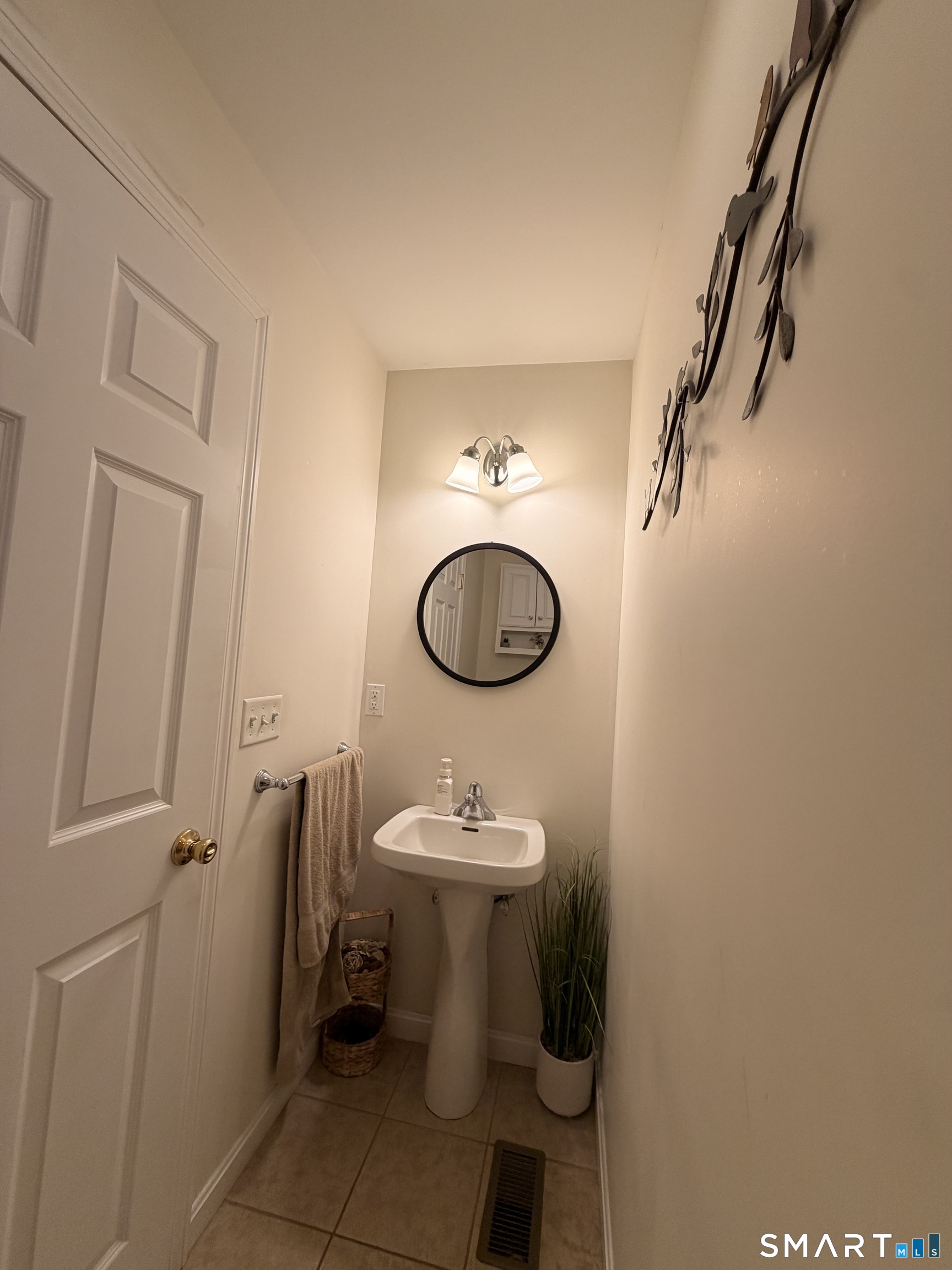201 Jessica Lane Killingly CT 06241