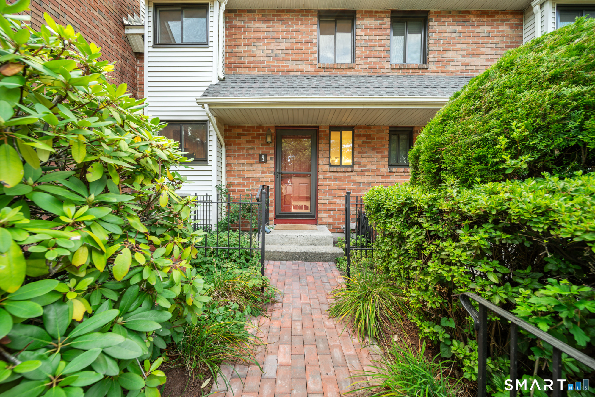 5 Danforth Lane West Hartford CT 06110