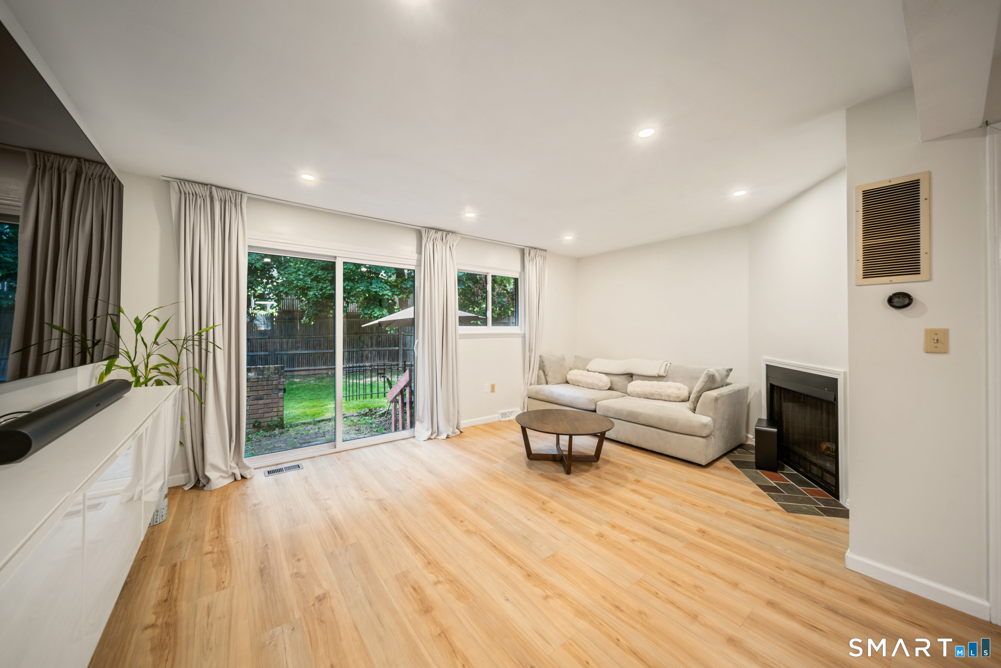 5 Danforth Lane West Hartford CT 06110