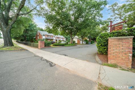 5 Danforth Lane West Hartford CT 06110