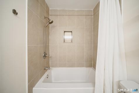 5 Danforth Lane West Hartford CT 06110