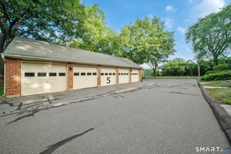 5 Danforth Lane West Hartford CT 06110