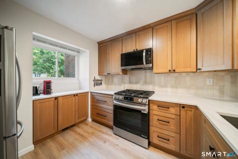 5 Danforth Lane West Hartford CT 06110