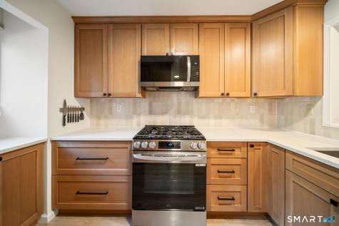 5 Danforth Lane West Hartford CT 06110
