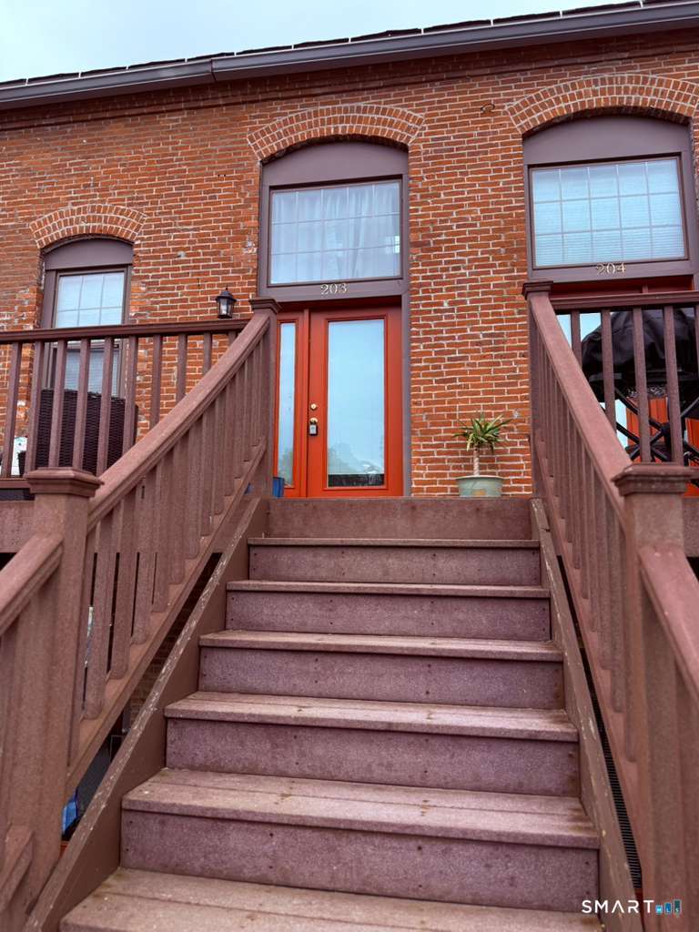 33 Mechanic Street Windsor CT 06095