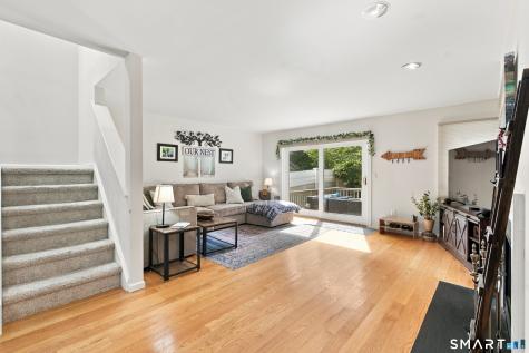 12 Boulevard Drive Danbury CT 06810