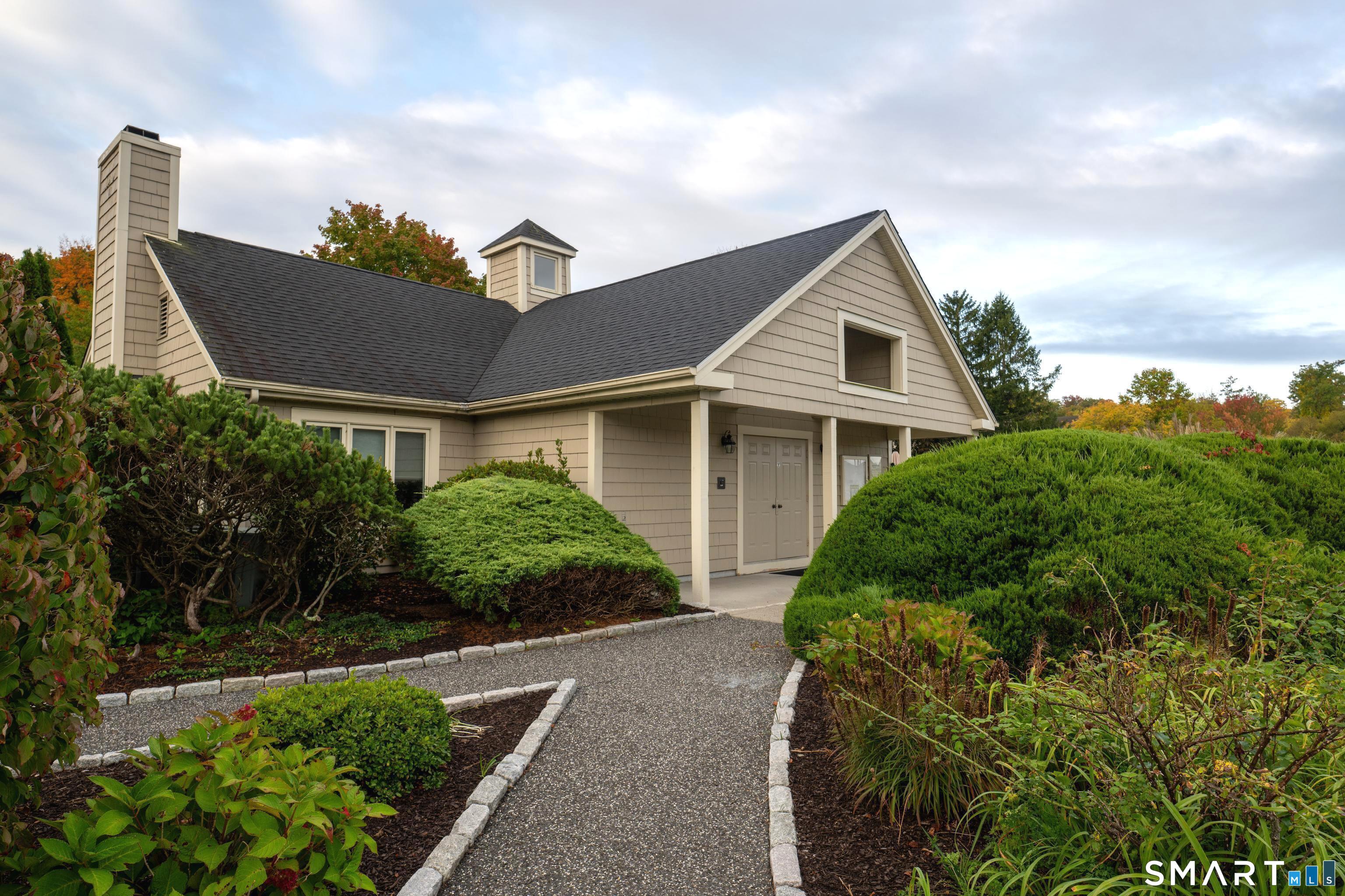 12 Boulevard Drive Danbury CT 06810