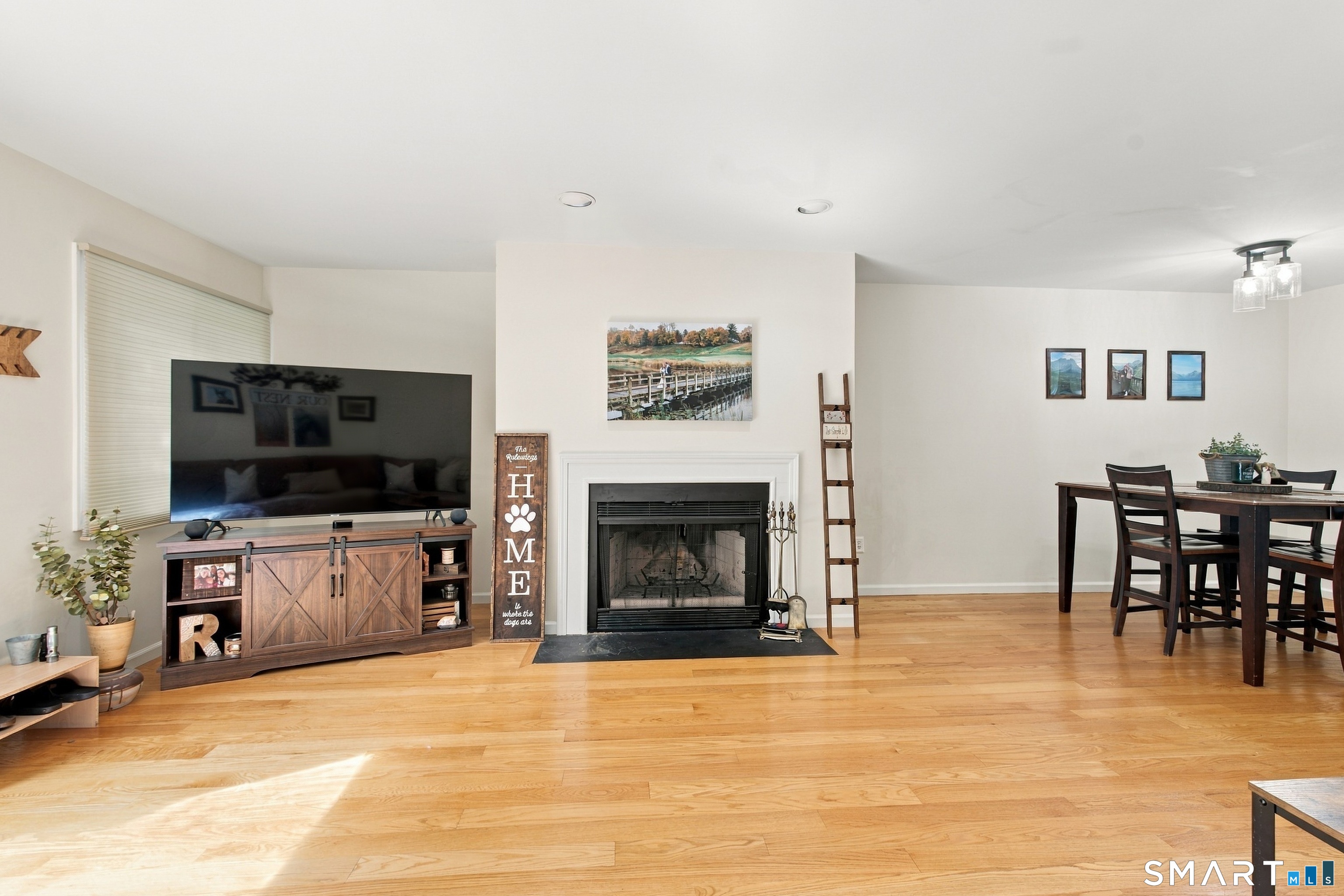 12 Boulevard Drive Danbury CT 06810