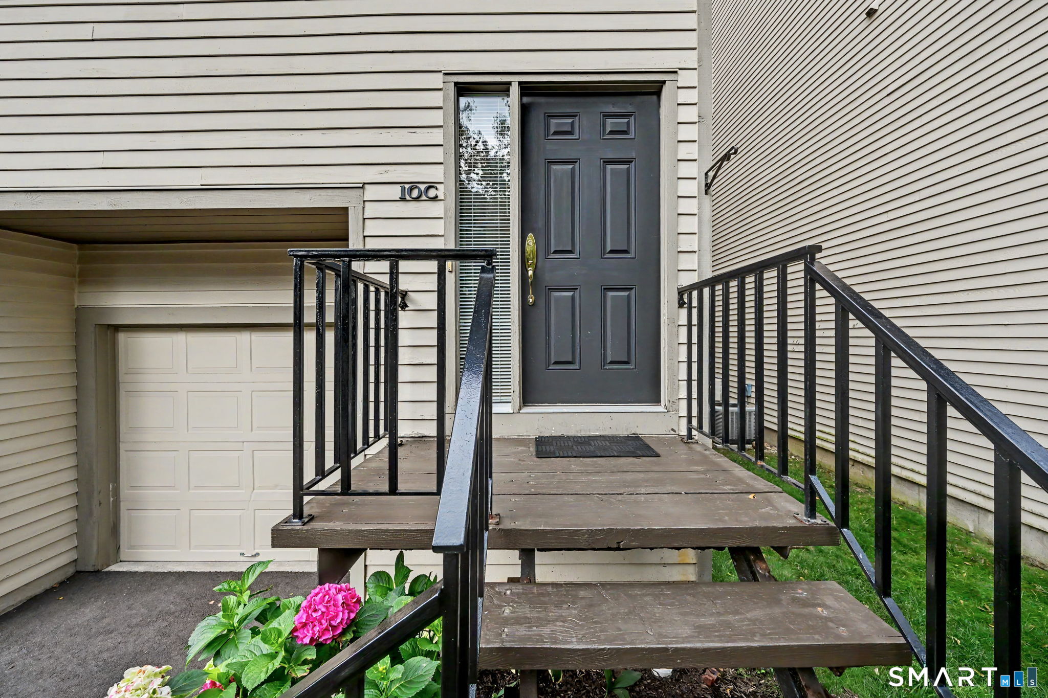 2435 Bedford Street Stamford CT 06905